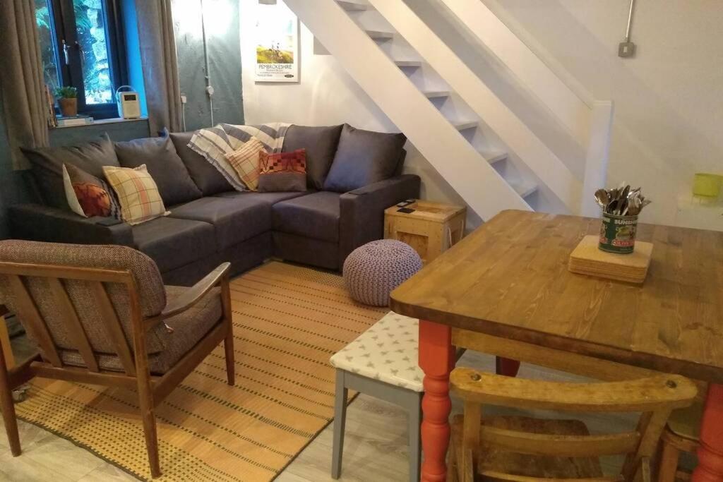 Farmhand Cottage 나버스 외부 사진